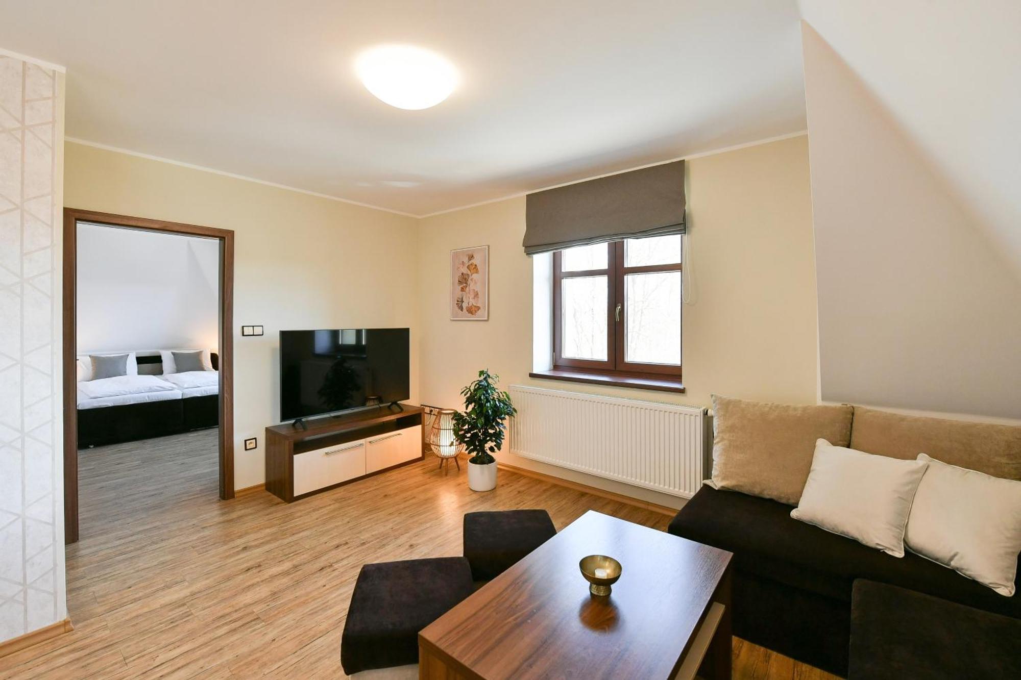 Apartmany Na Seniku Тршебонь Экстерьер фото